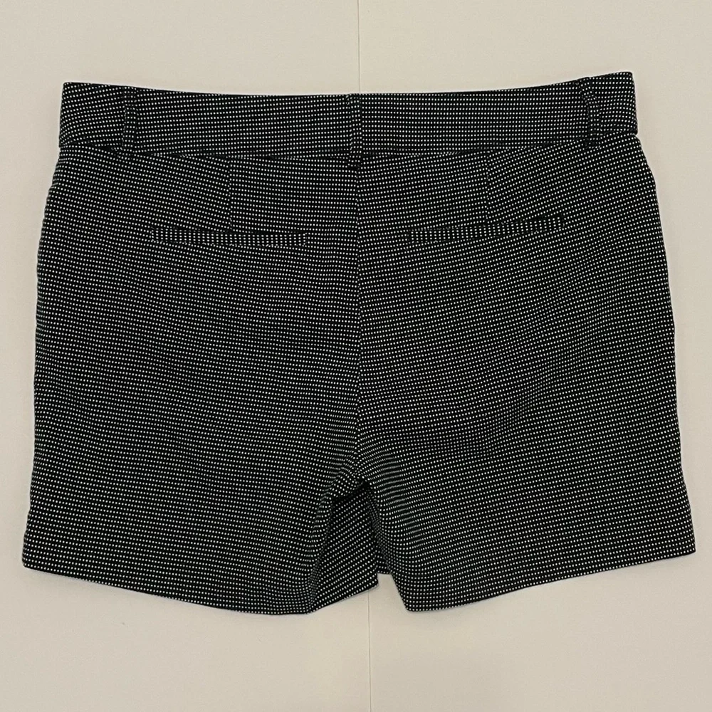 The Limited Black and White Polka Dot Classic Women's Shorts Size 12